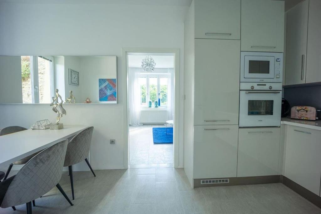 Apartament Ruhige Unterkunft Mit Einer Schoenen Aussicht Znojmo Zewnętrze zdjęcie